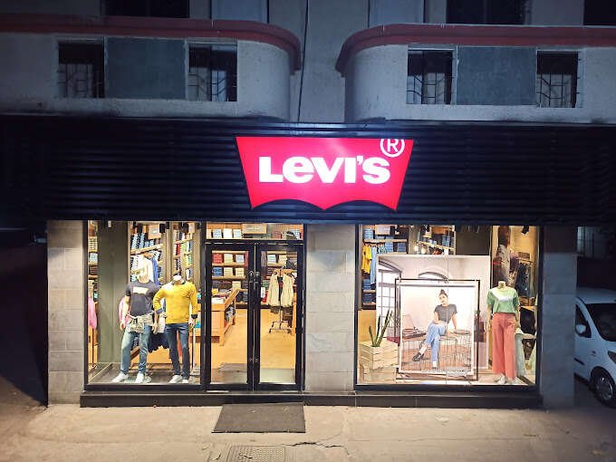 Levis