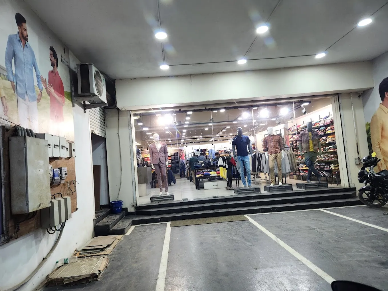 Indian Terrain - The Outlet Store
