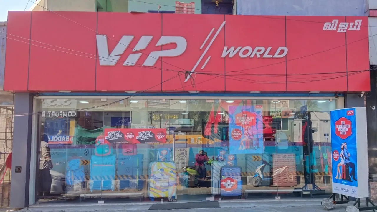 VIP World, Luggages and Bags Showroom