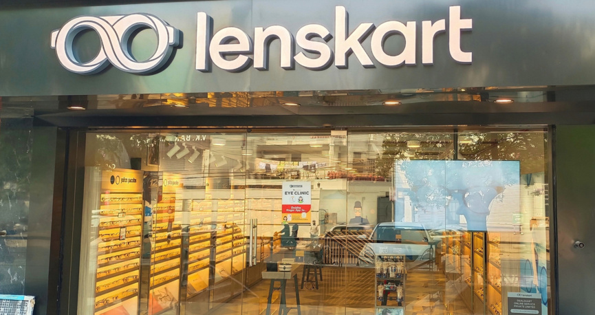 Lenskart.com at Tirumullaivoyal