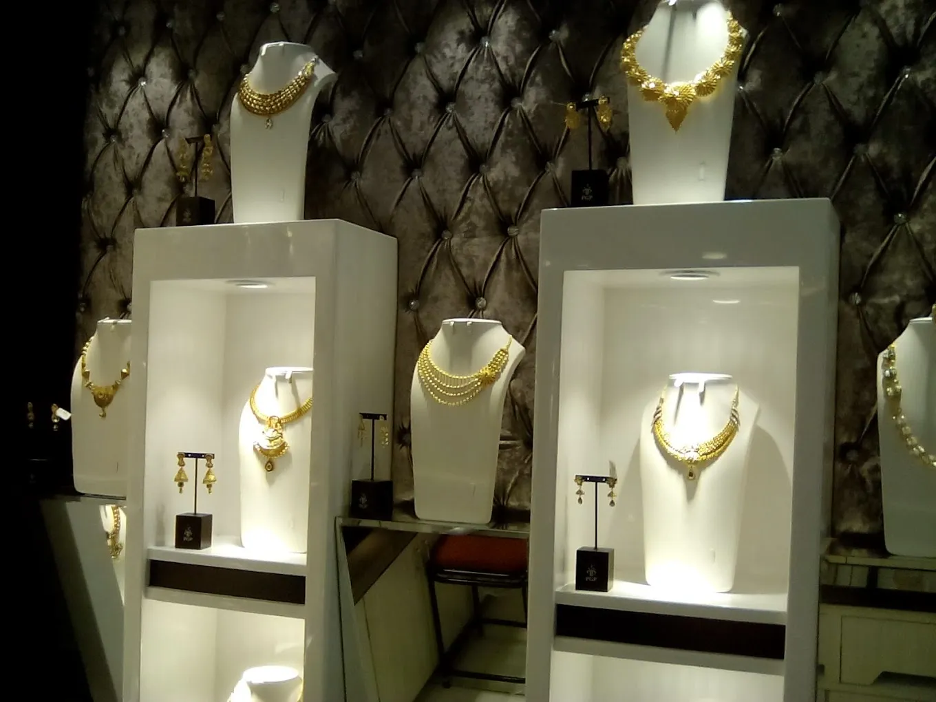store_image