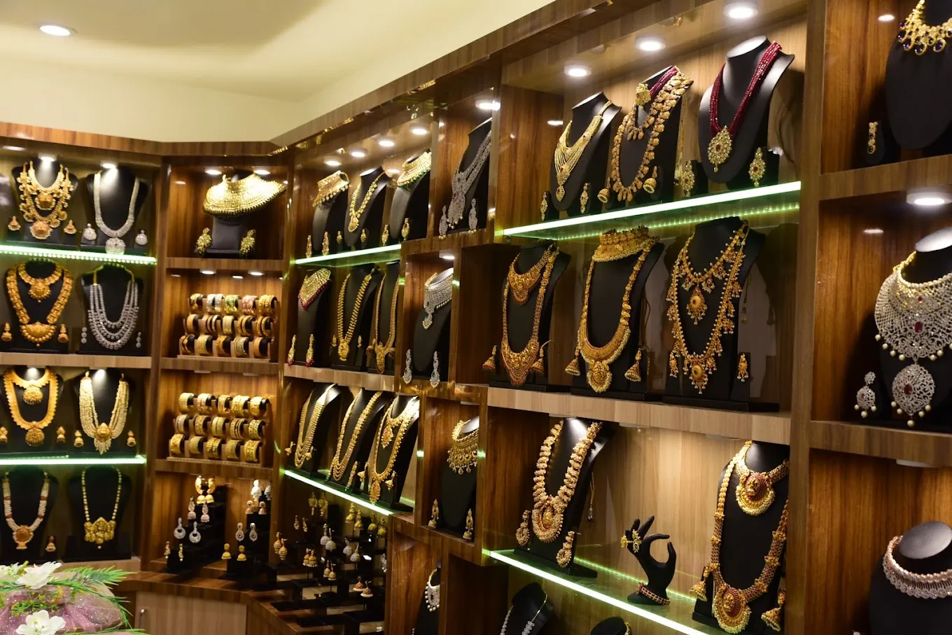store_image