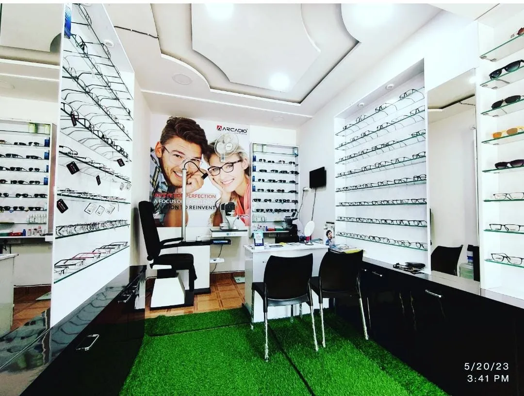 Lens Zone Optics