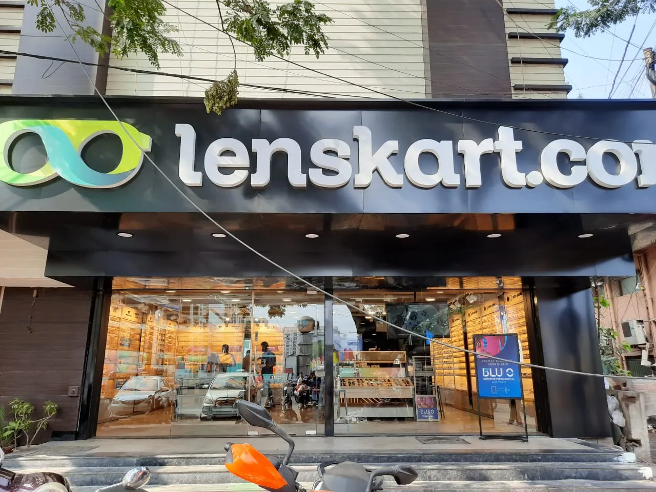 Lenskart.com at Saligramam
