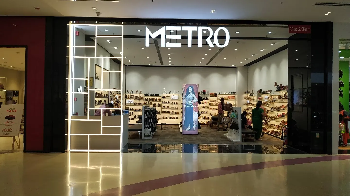 Metro Shoes