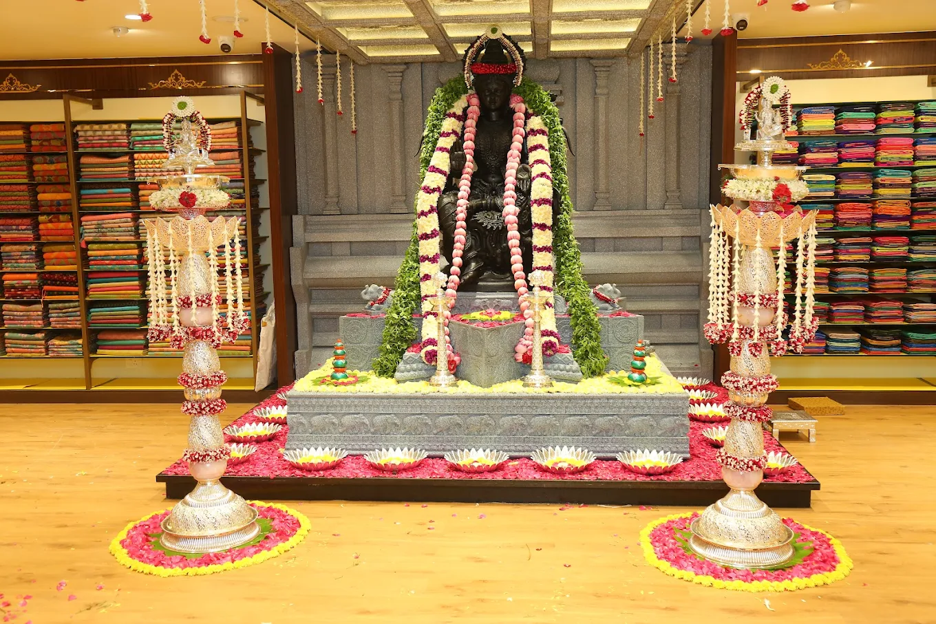 Kancheepuram Varamahalakshmi Silks