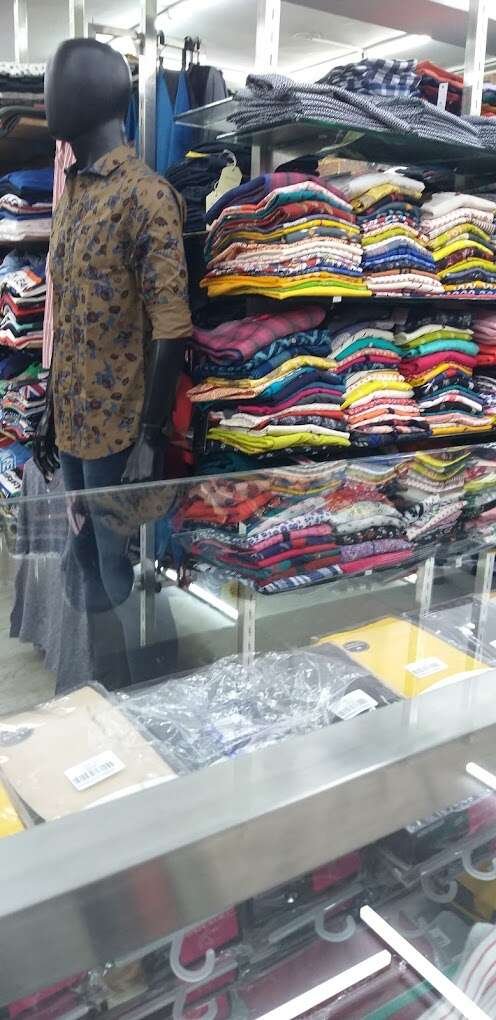 RUNWAY CLOTHING