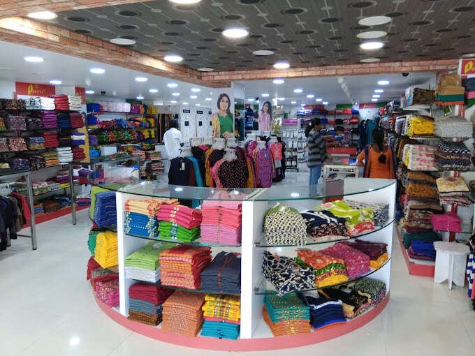 ROCHAN CLOTHING