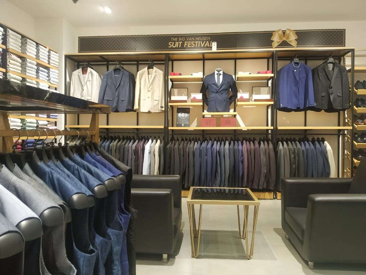 Europa Van Heusen 