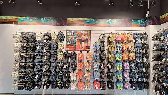 Crocs