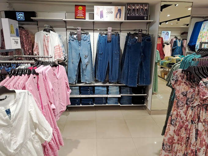 TRENDS WOMAN