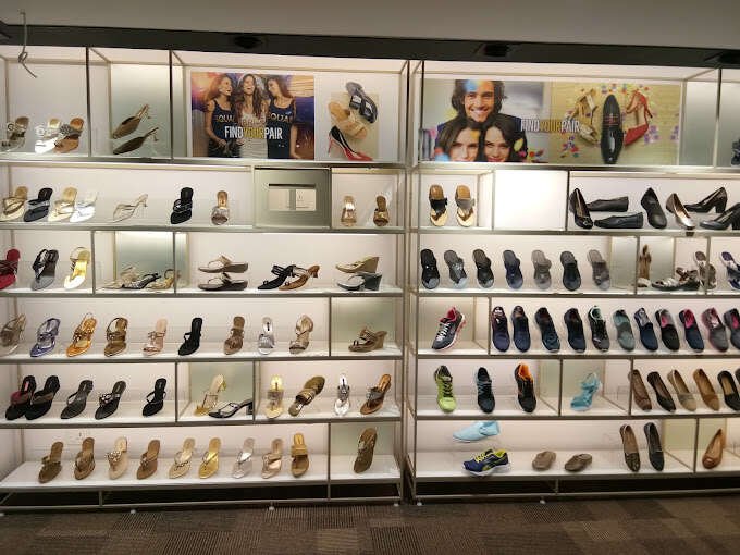 Metro Shoes