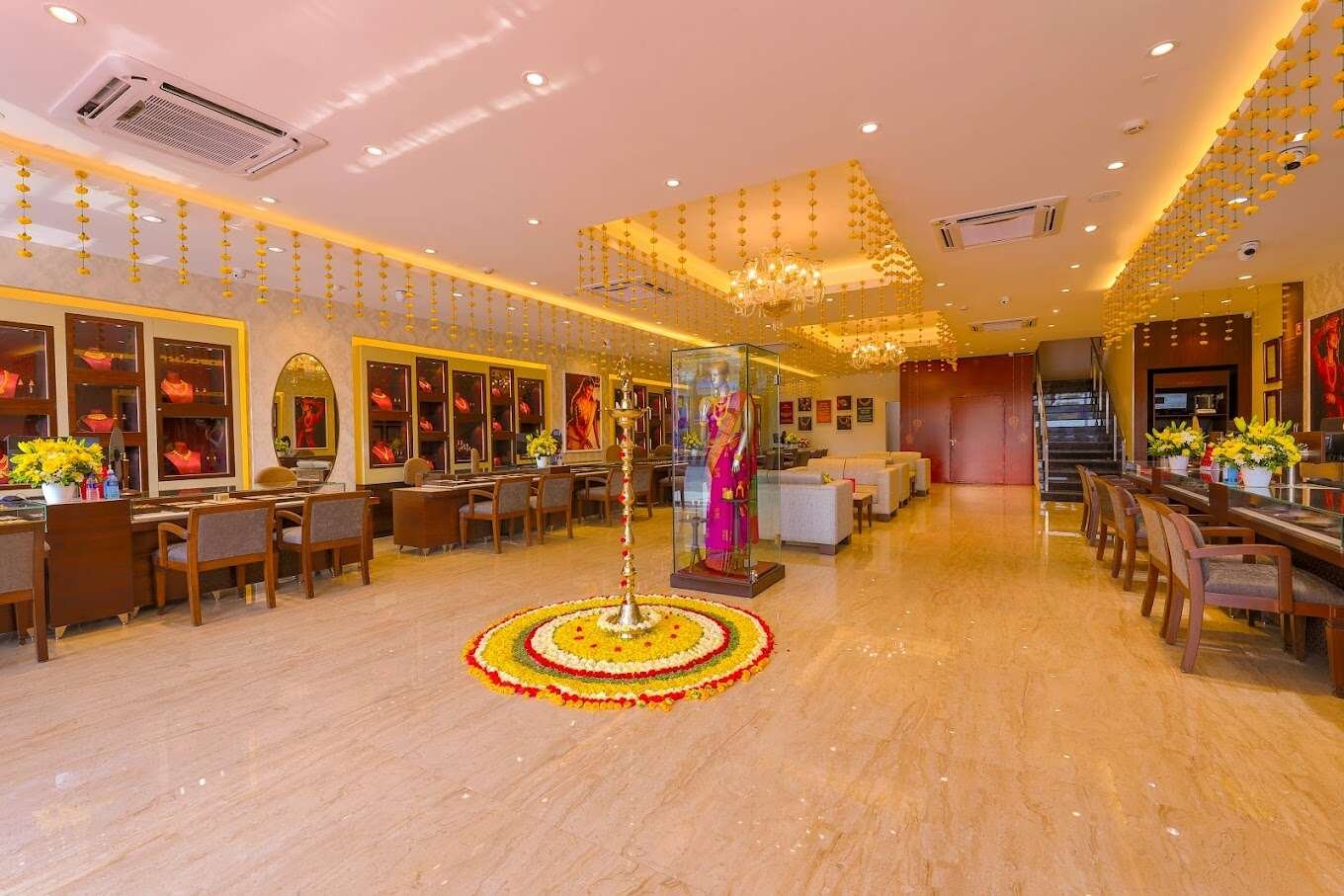 Tanishq Jewellery - Tanishq Jewellery