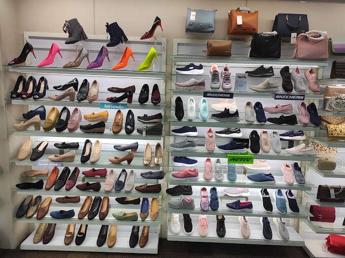 Metro Shoes