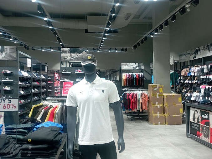 PUMA Store