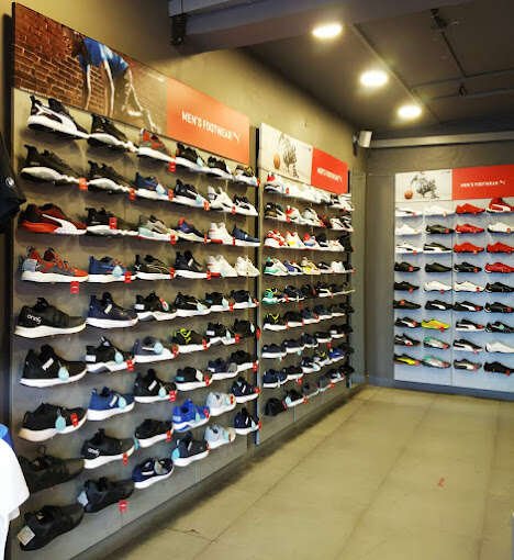 PUMA Store