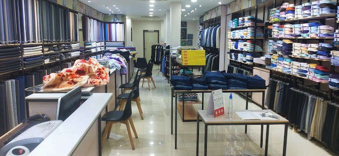 The Raymond shop
