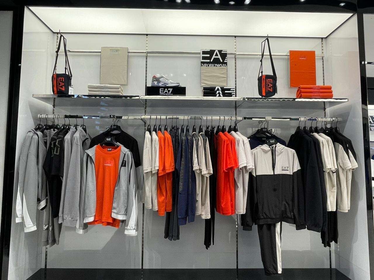 Emporium Armani 7