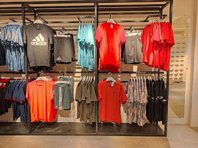 Adidas skechers reebok Footlounge