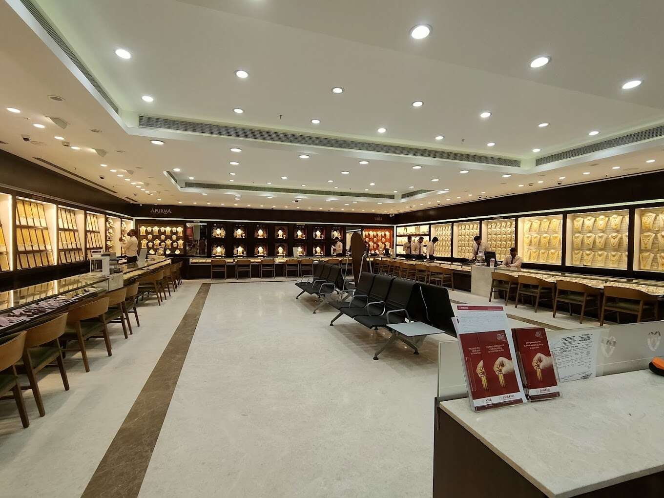 Joyalukkas Jewellery 