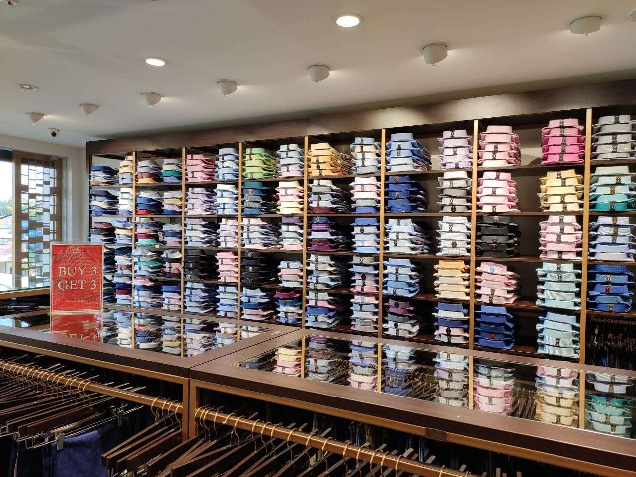 Louis Philippe Factory Outlet