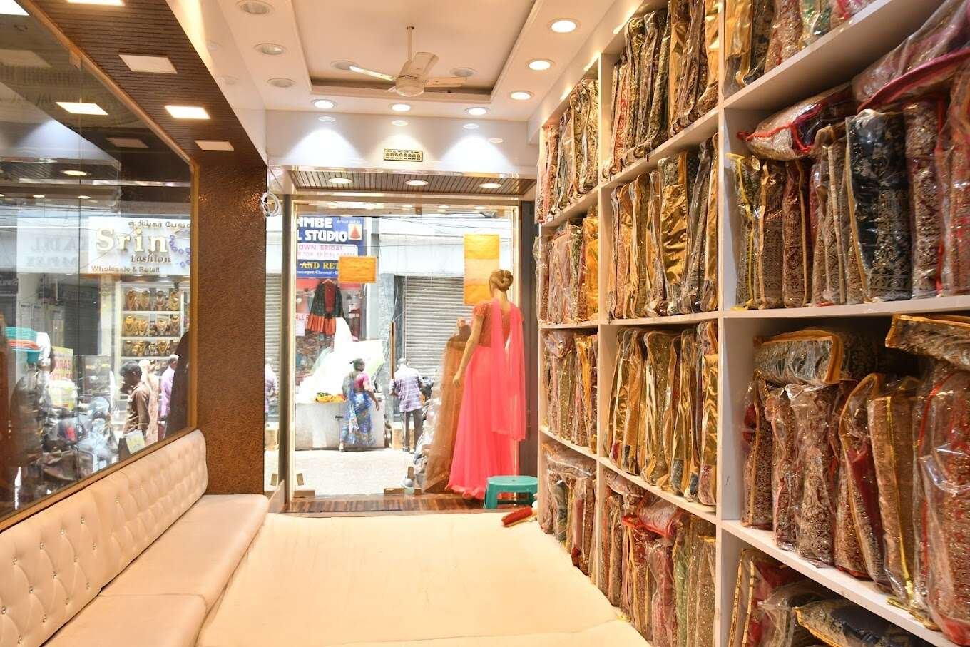 BHAVANA SAREE PALACE