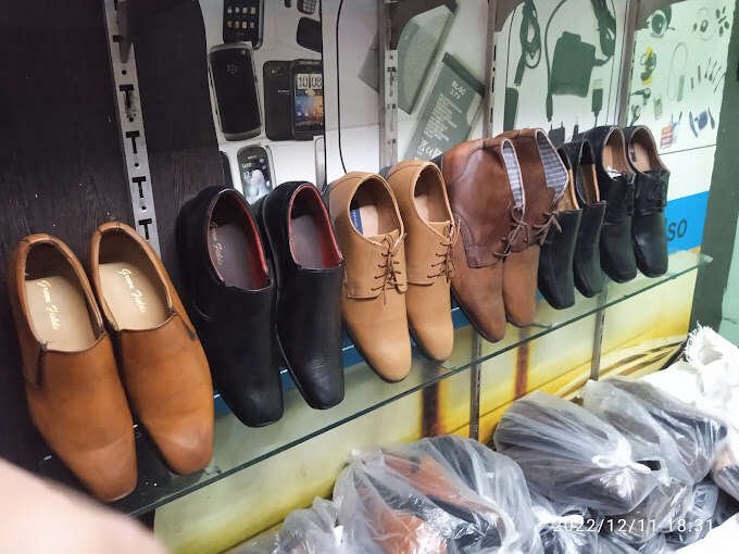 Walkman Footwear