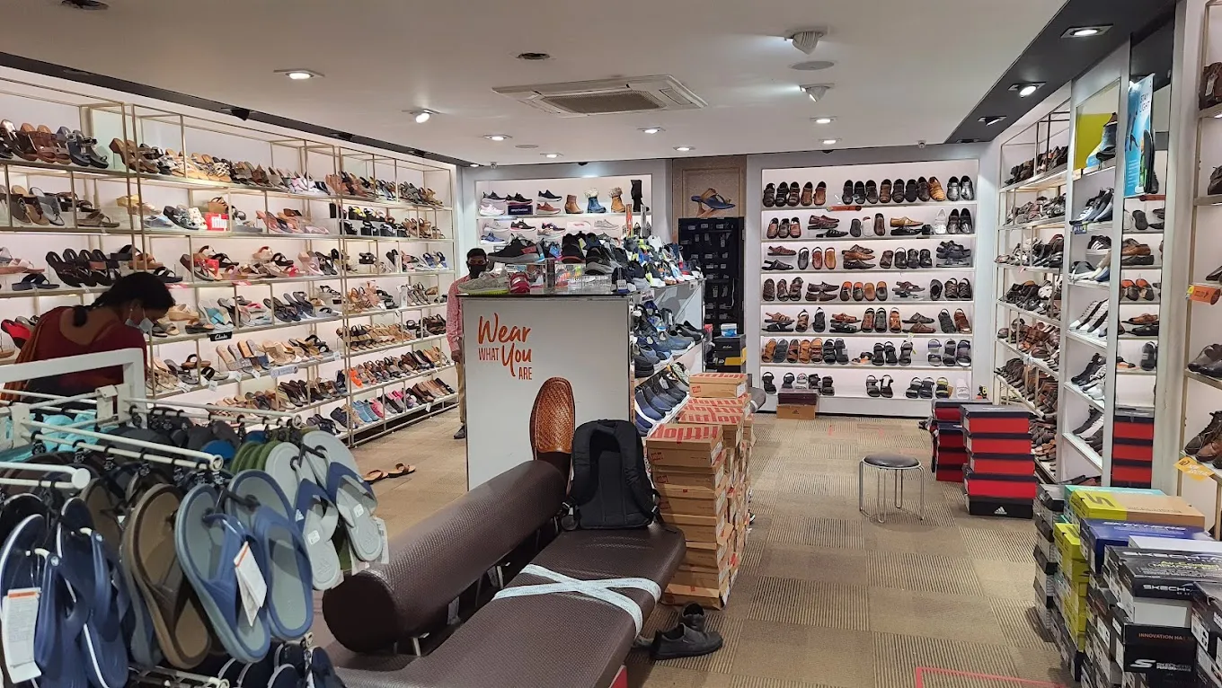 Metro Shoes
