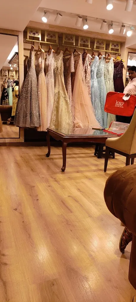 Kay The Fashion Bay