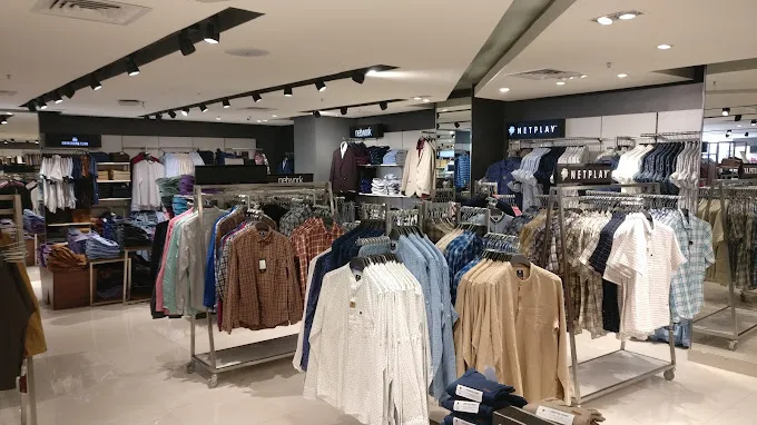 Peter England Showroom