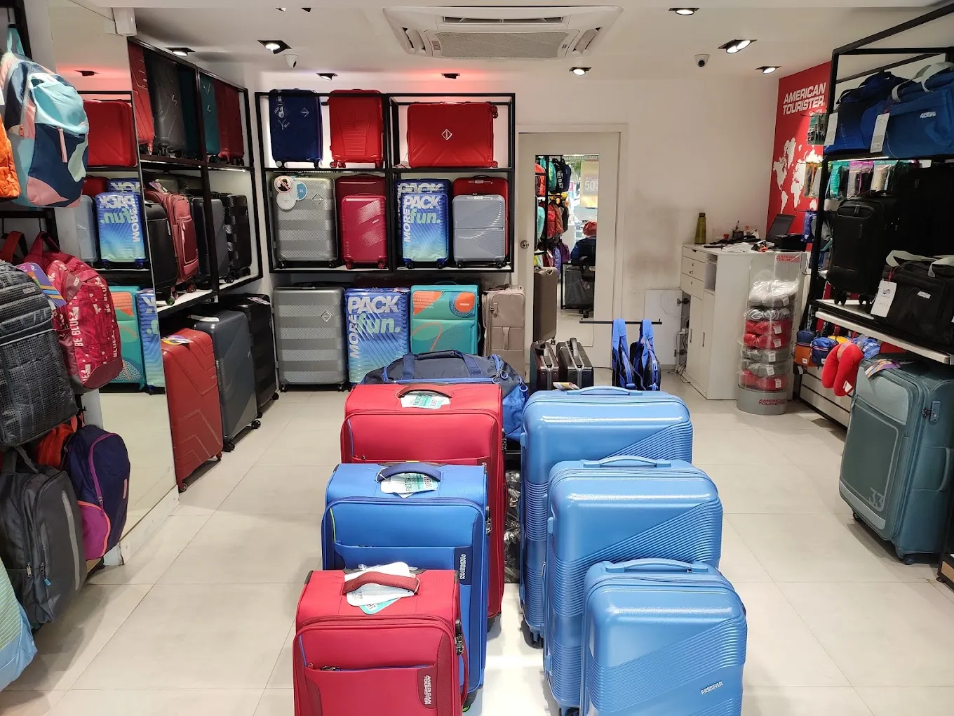 AMERICAN TOURISTER