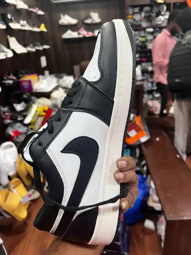 S3 Shoes and Men's Wear
