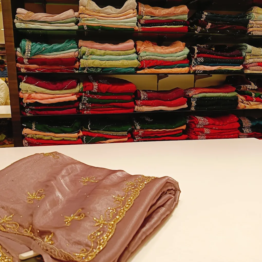Kay The Fashion Bay