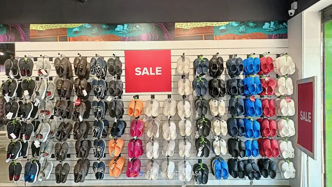 Crocs