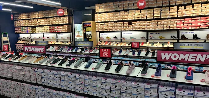 Skechers Factory Outlet - OMR