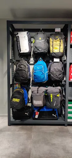 PUMA Store