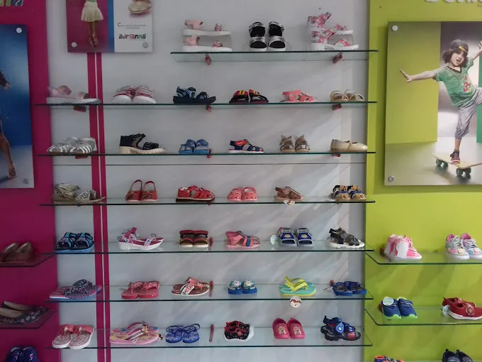 Khadim's - Porur