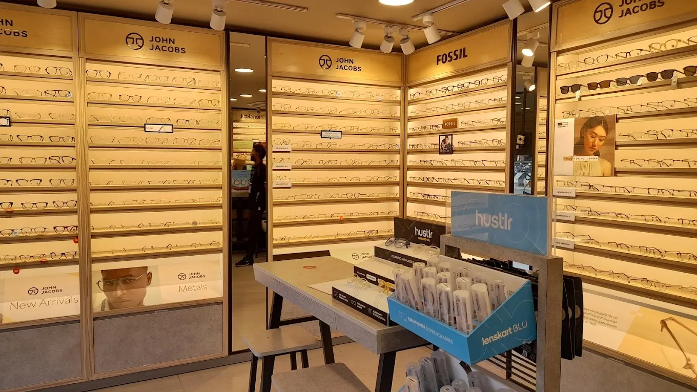 Lenskart.com at Rajakilpakkam