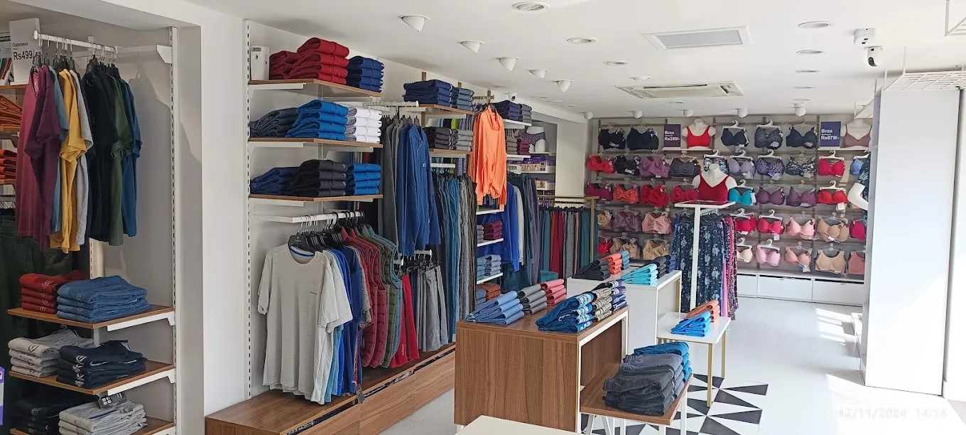 Van Heusen Innerwear and Athleisure