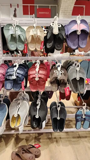 Bata Shoe Store