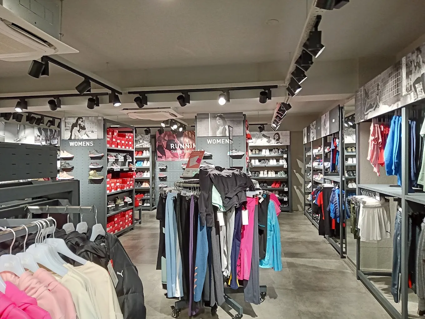 PUMA Factory Outlet