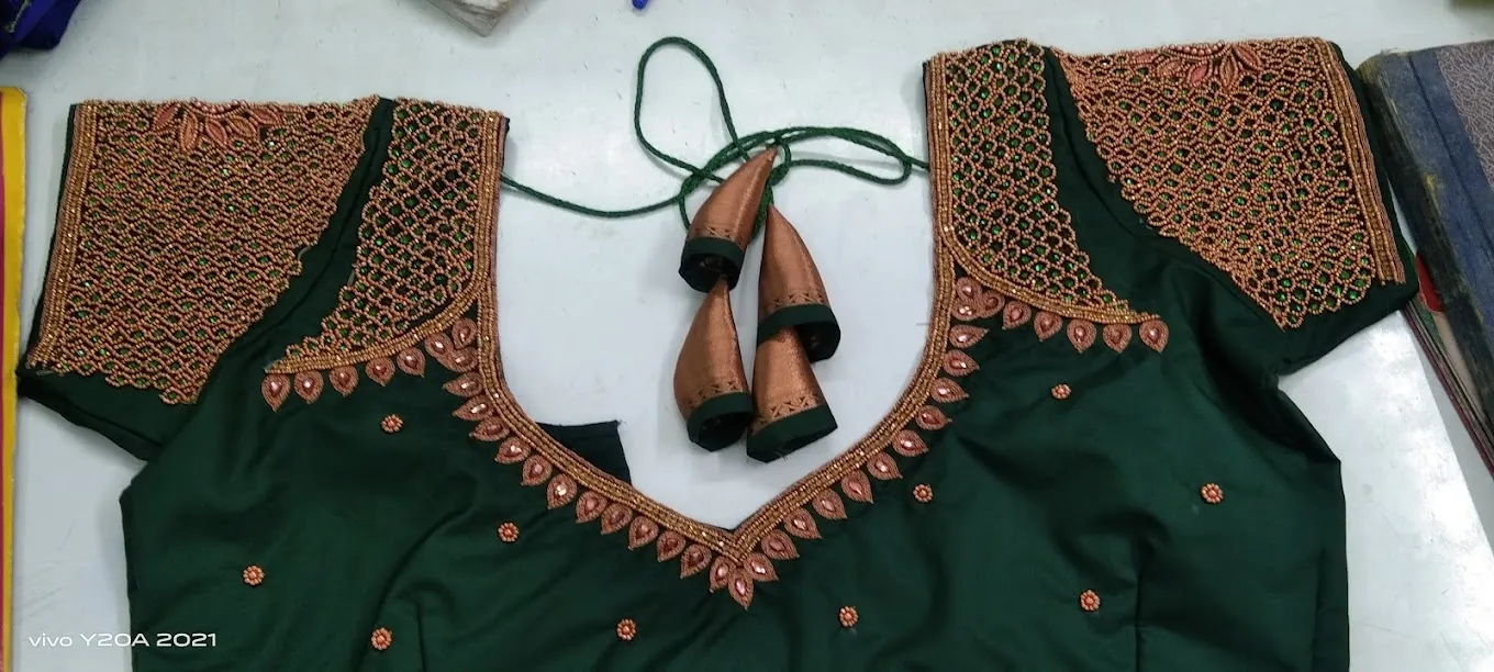 Ajantha Textiles & Tailors
