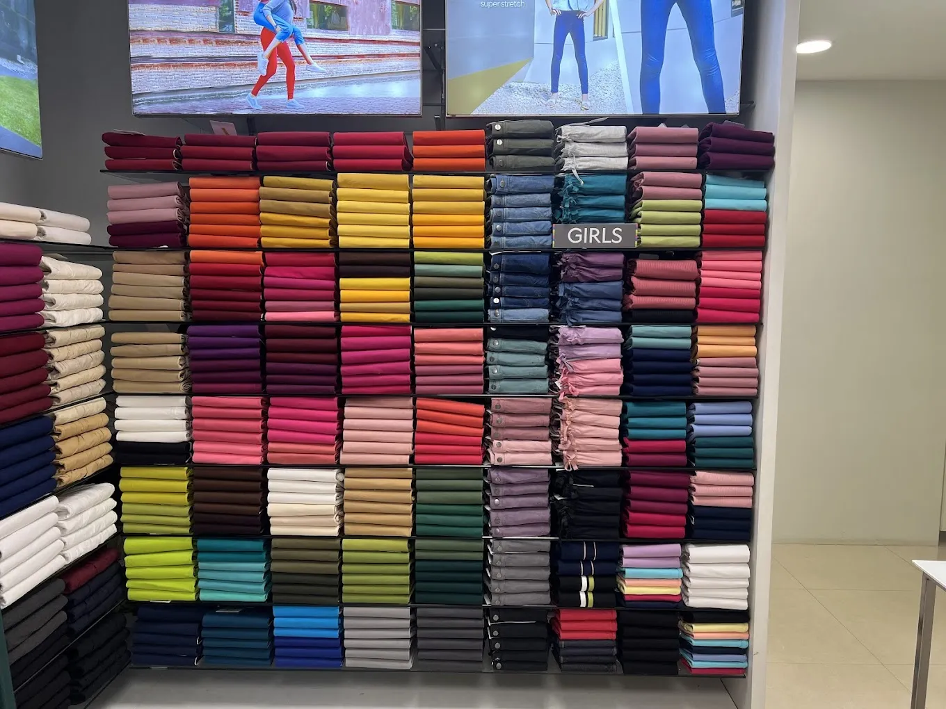 Go Colors Store - Valasaravakkam