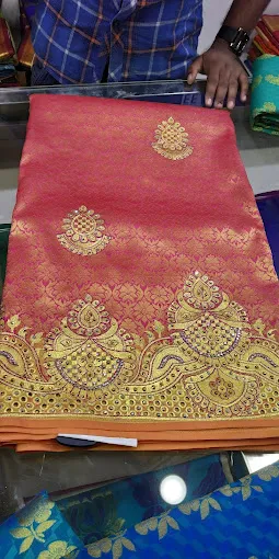 SM Silks