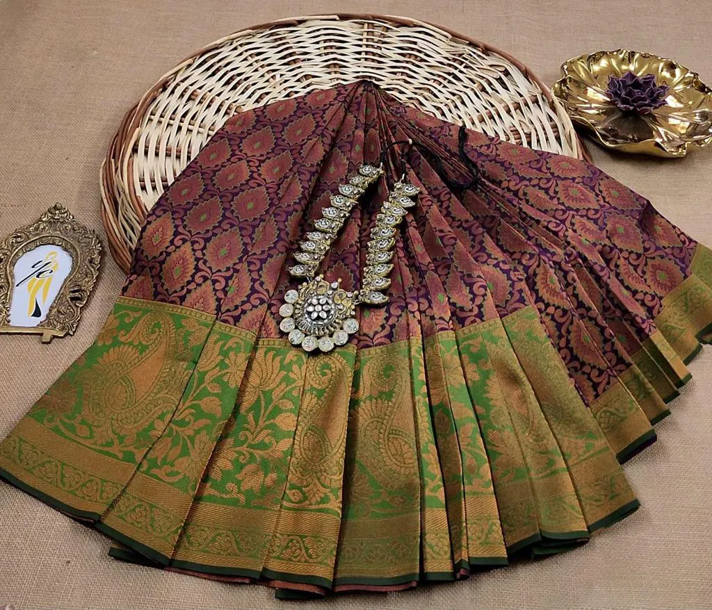 Shri's Vasthra sarees & salwars