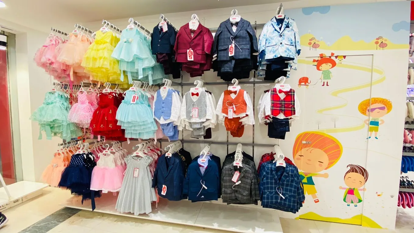 Babyhug Store -  Mudichur