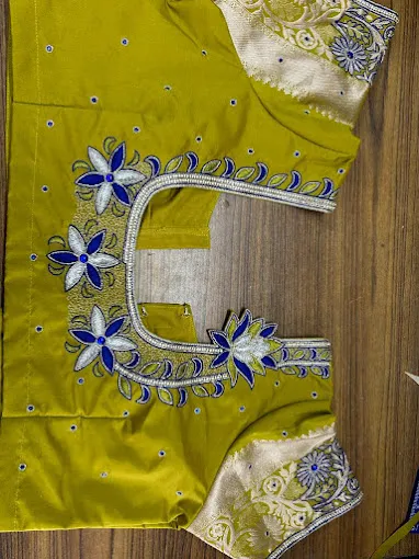 Sai Dress makers