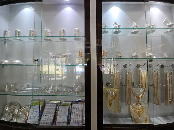 Balaji Jewellers & Pawn Broker - Madipakkam