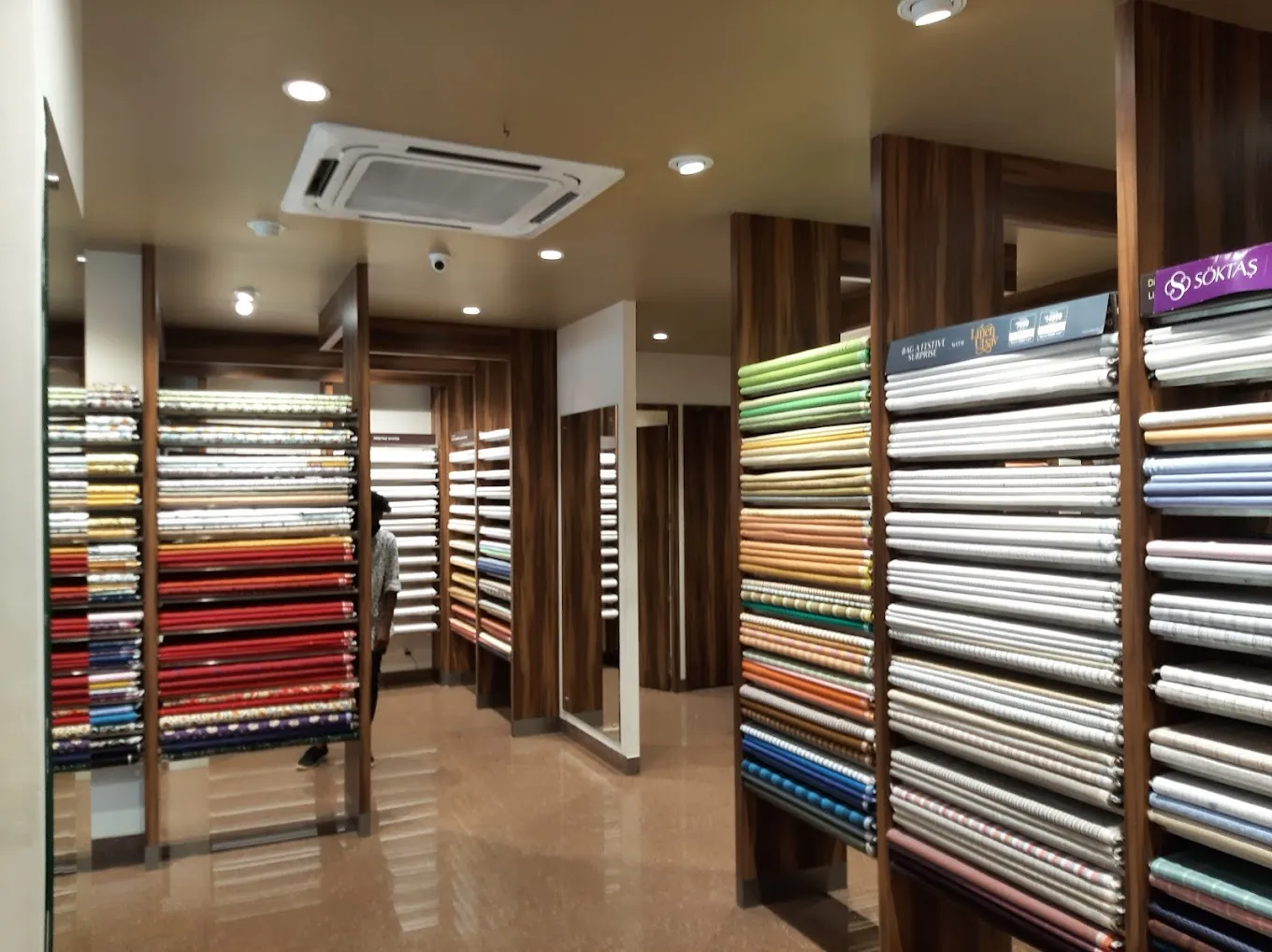 Linen Club - Adyar