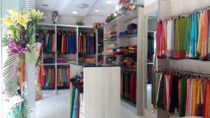 Hues Boutique